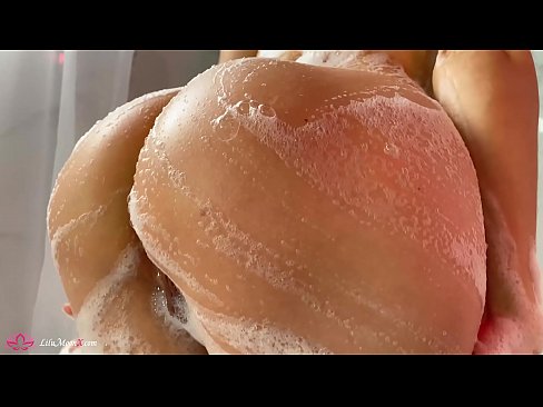 ❤️ Morena se masturba el coño con un vibrador hasta alcanzar un intenso orgasmo en la ducha ️ Video de sexo en es.ixiporn-com.ru ❌️