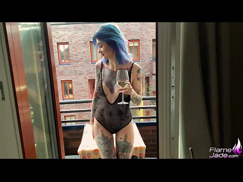 ❤️ Tremenda chica chupando con ganas y follando apasionadamente bajo el cielo abierto ️ Video de sexo en es.ixiporn-com.ru ❌️